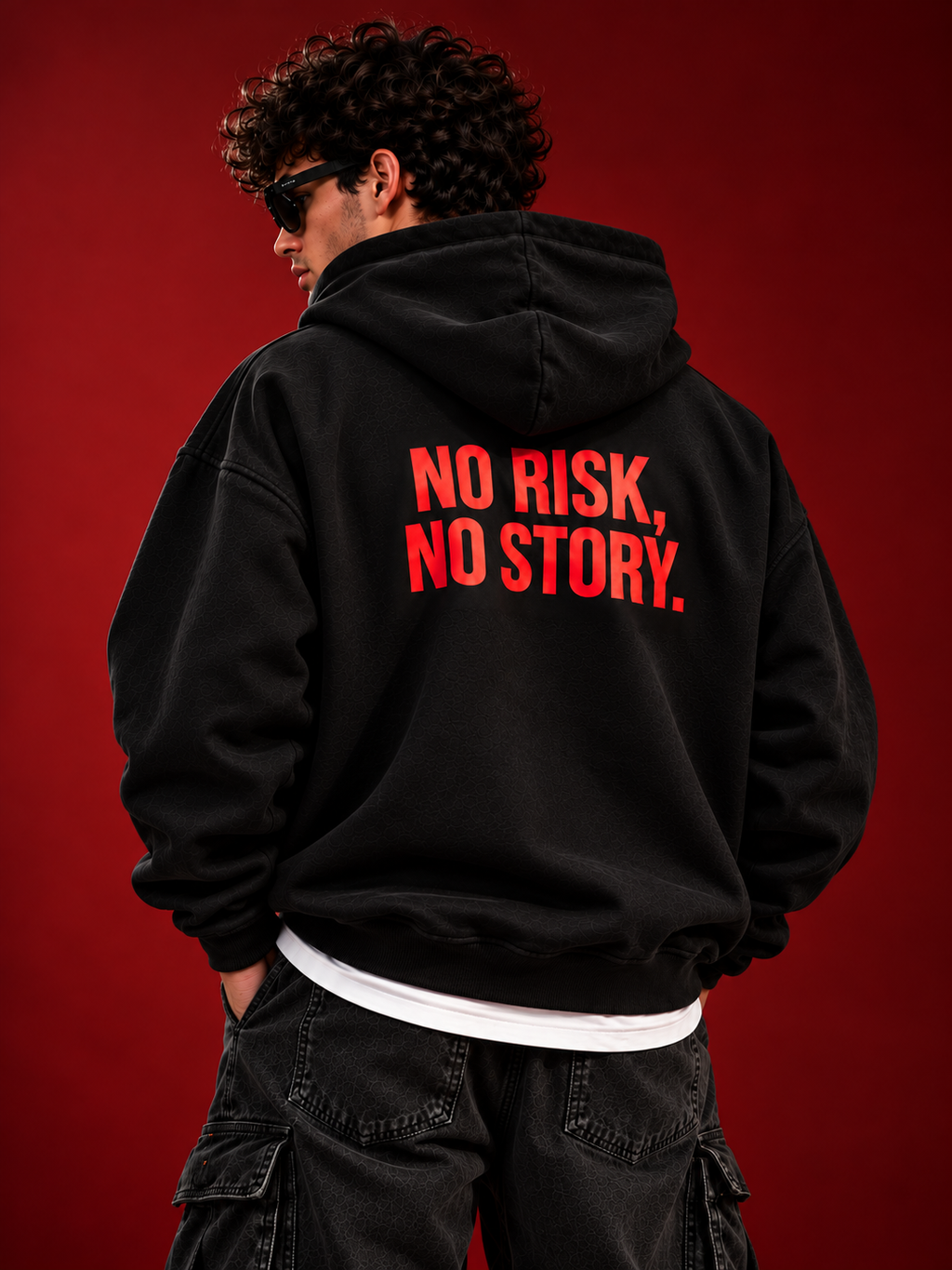 NO RISK NO STORY - HOODIE