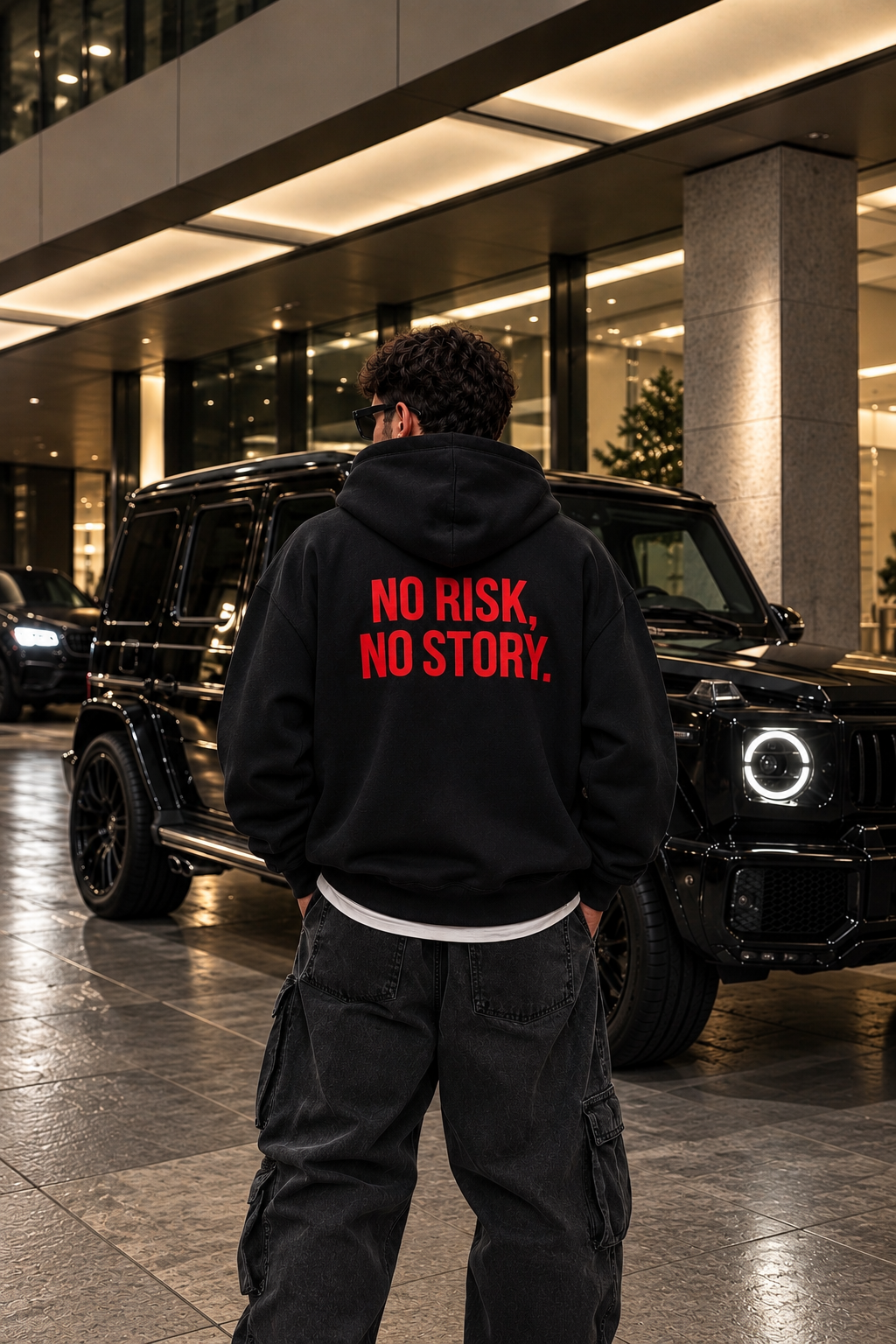 NO RISK NO STORY - HOODIE